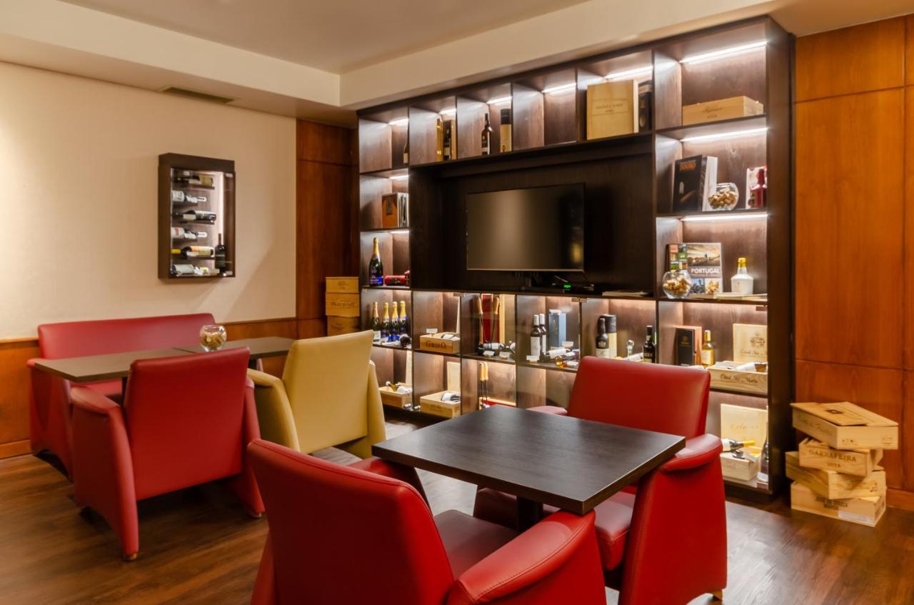 Hotel Roma Lisbon Bagian luar foto
