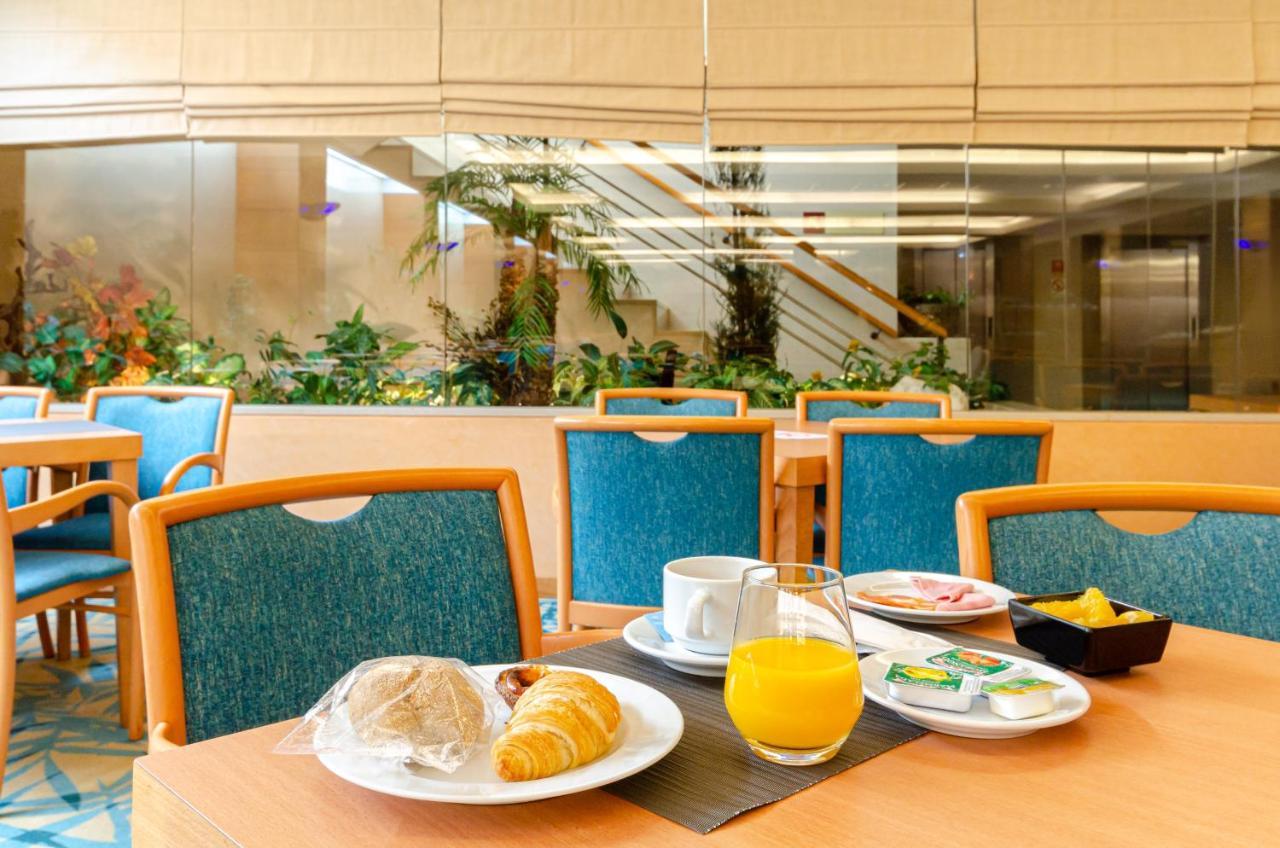 Hotel Roma Lisbon Bagian luar foto