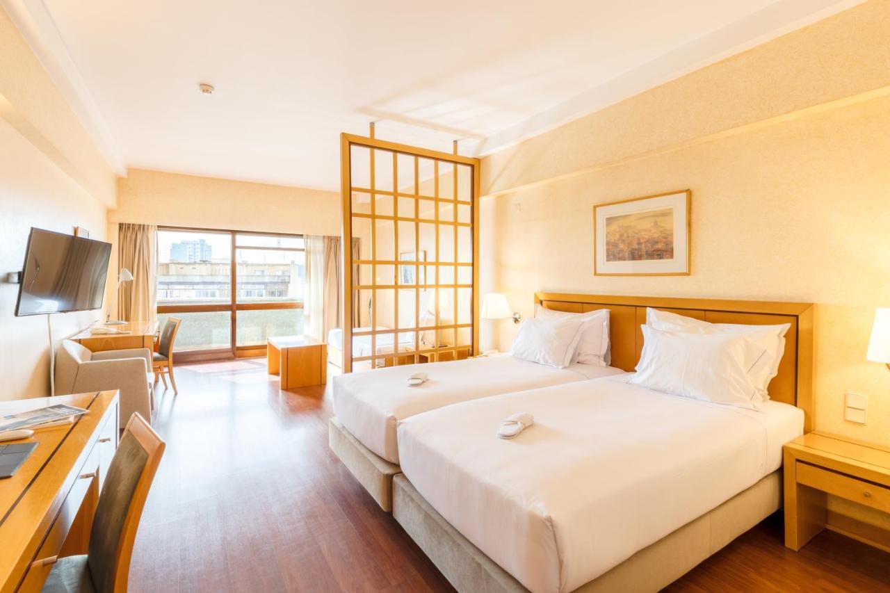 Hotel Roma Lisbon Bagian luar foto