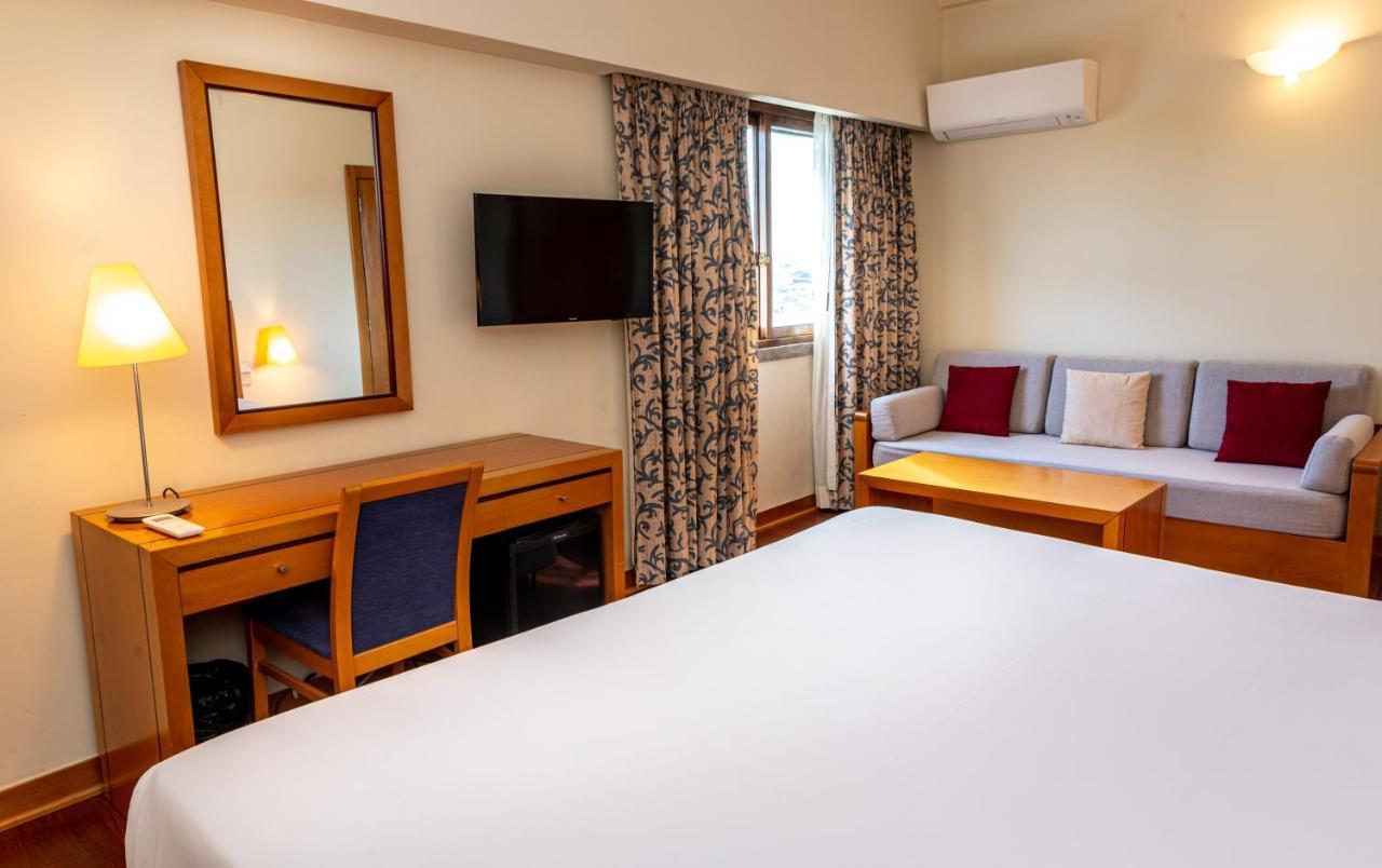 Hotel Roma Lisbon Bagian luar foto