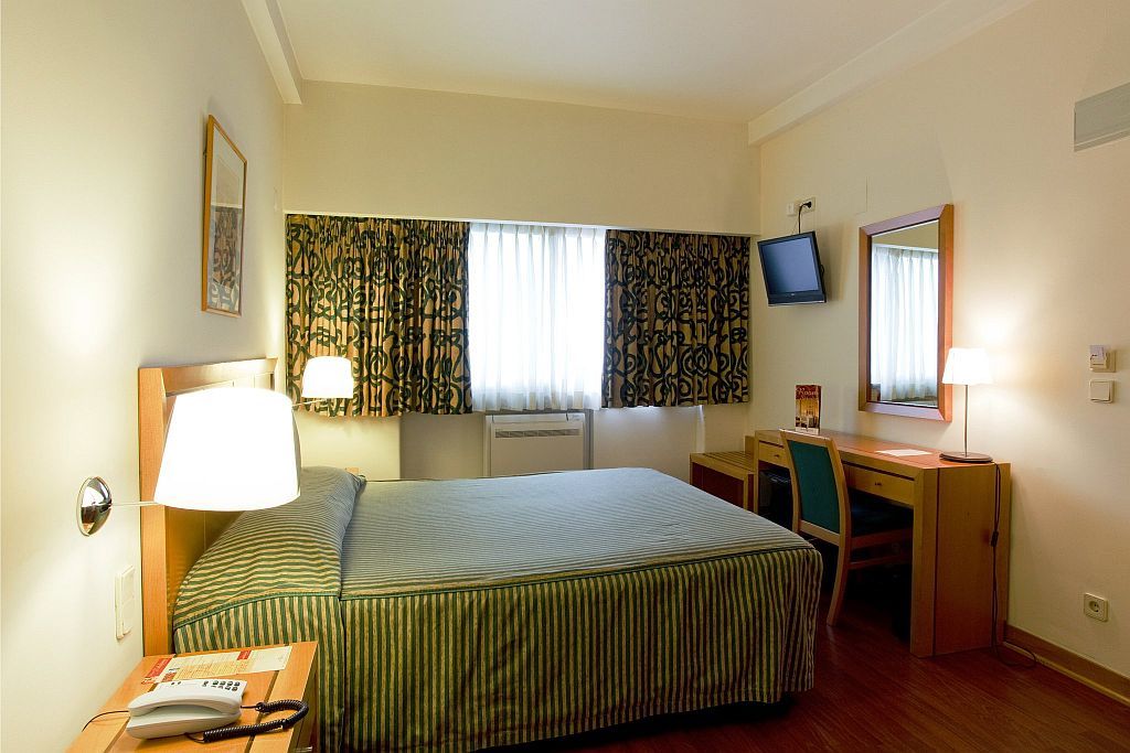 Hotel Roma Lisbon Ruang foto